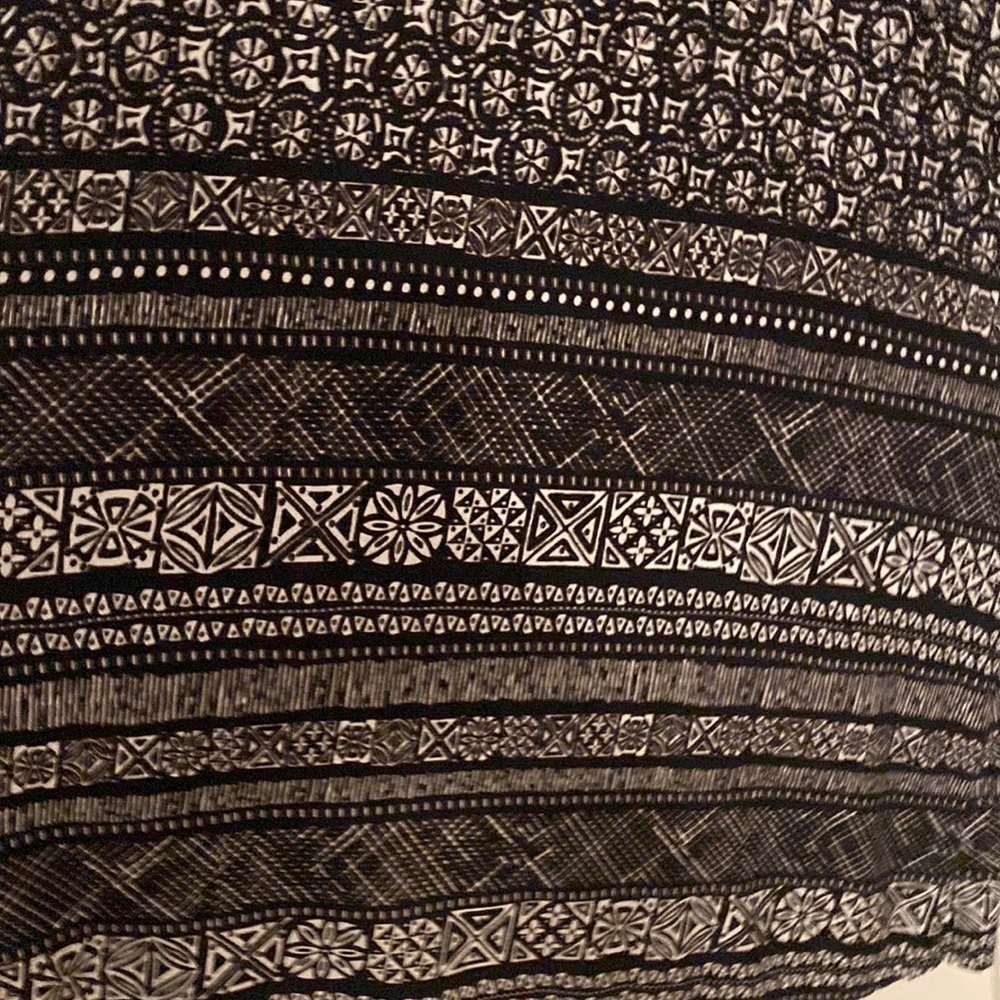 SxSW Bohemian Maxi Skirt Cream + Black Patterned Size Medium EUC Festival Maxi - Picture 4 of 8